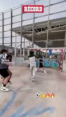 ¡IMAGÍNATE! Gavi llega a dar cátedra a niños