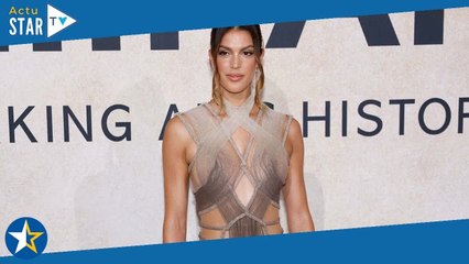 Iris Mittenaere : sa tenue très suggestive fait tourner les têtes au gala de l'amFAR