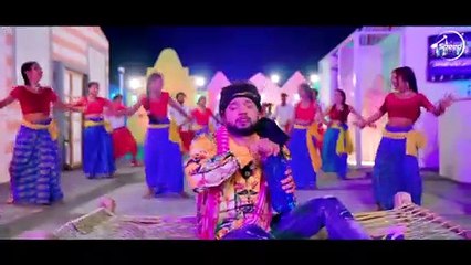 Neelkamal Singh's Viral Bhojpuri Song 'कैमरामैन फोकस करो' ft. Shrishti Utrakhandi 🎥