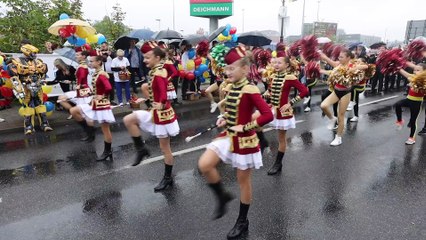 Dziennik Zachodni / Skarbnikowe Gody Pochod / Lucyna Nenow