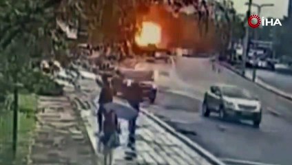 Ankara'daki bombalı saldırı anı kamerada