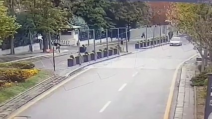 İçişleri Bakanlığı'na terör saldırısı kamerada: Patlama anına ait yeni görüntüler ortaya çıktı