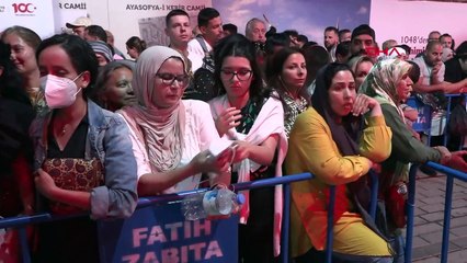 AYASOFYA MEYDANI'NDA 750 SEMAZEN GÖSTERİ YAPTI