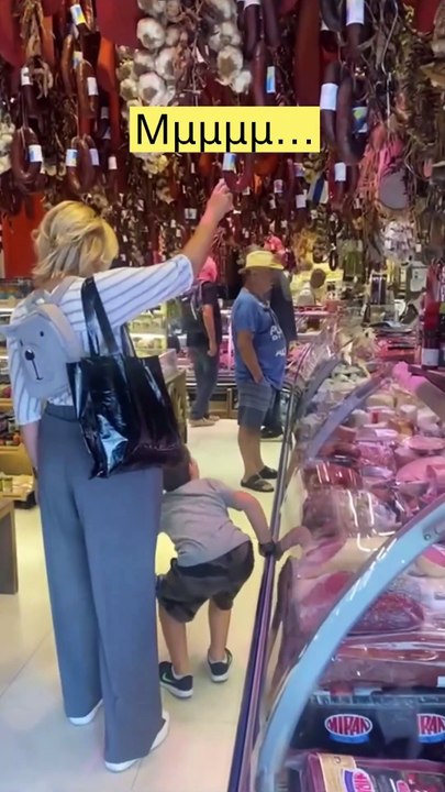 H Κοσιώνη ανέβασε το πιο τρυφερό βίντεο: Η βόλτ...