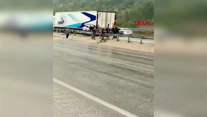 3 personnes ont perdu la vie dans l'accident où une voiture a heurté un camion par derrière à TOKAT