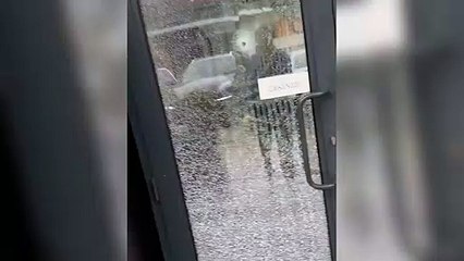 "Başıma bir şey gelirse sorumlusu Dilan ve Engin Polat'tır" diyen Banu Parlak'ın işyerine silahlı saldırı düzenlendi
