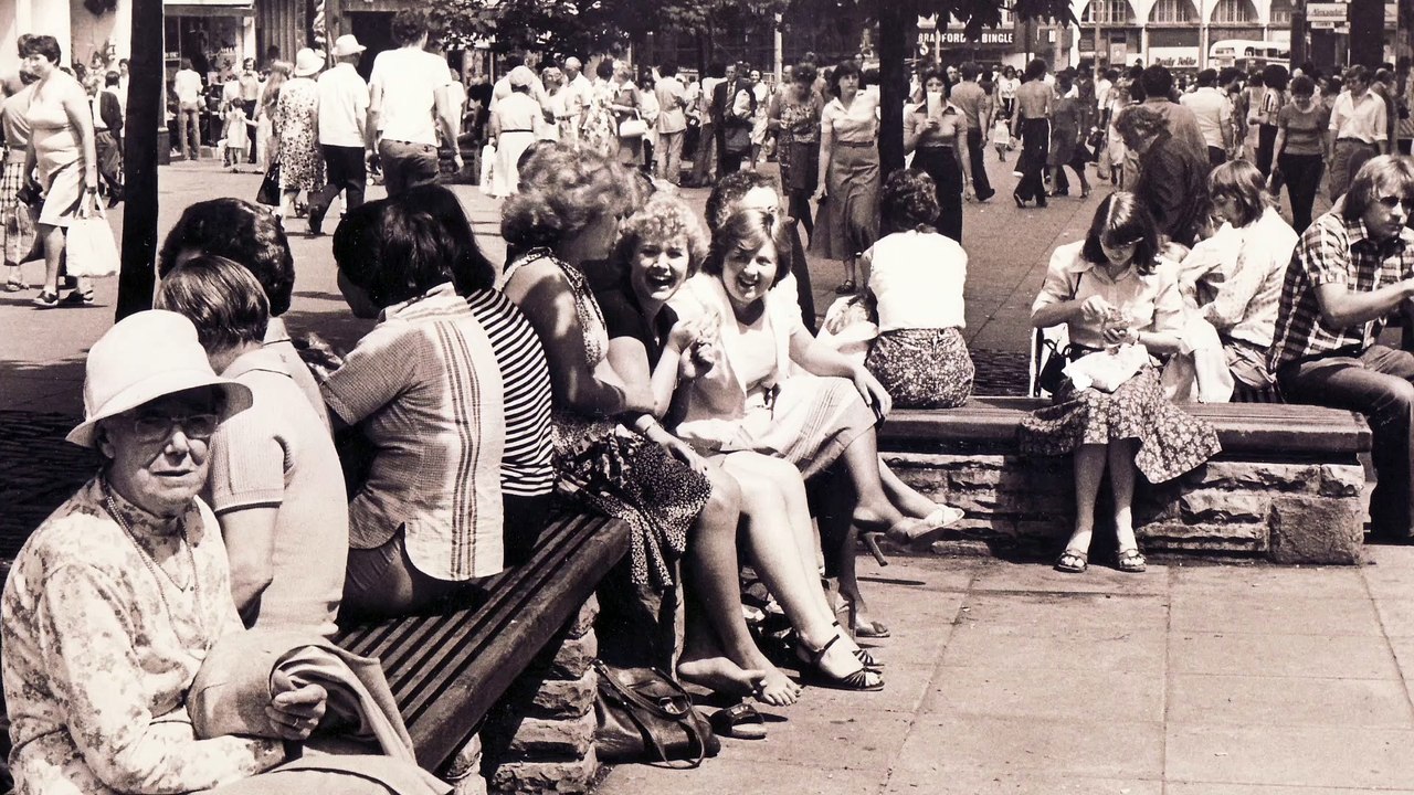 Sheffield retro: Photos to take you back to 1978, including lost shops on The Moor and Fargate