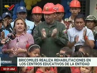 下载视频: Más de 86 instituciones educativas rehabilitadas por las Bricomiles en Delta Amacuro