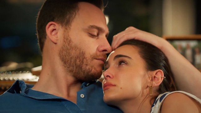 Ya Çok Seversen 13. Bölüm - Leyla ve Ateş'in Veda Gecesi... (Final)