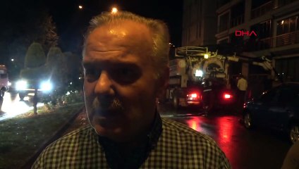 CEUX QUI SONT PIÉGÉS DANS DES MAISONS INONDÉES À TRABZON ONT ÉTÉ ÉLIMINÉS AVEC L'AIDE DES POMPIERS