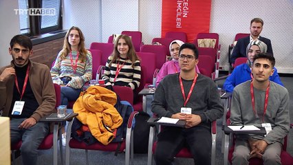 TRT geleceğin iletişimcilerine desteklerini sürdürüyor
