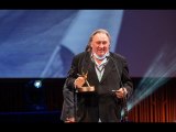 VIDEO: Mis en examen pour agression sexuelle Gérard Depardieu dément