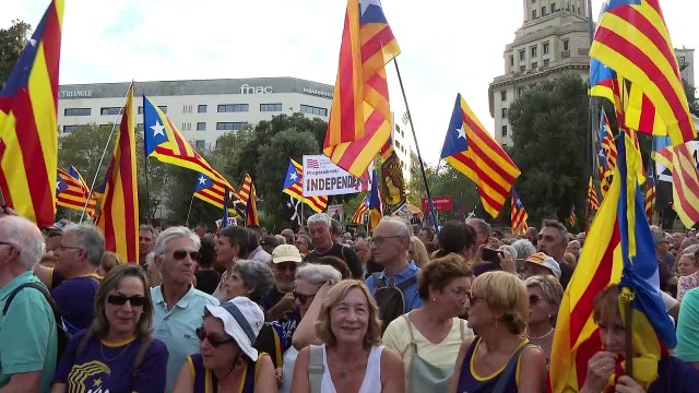 Puigdemont reivindica el 1-O y pide no desaprovecharlo buscando salidas personales