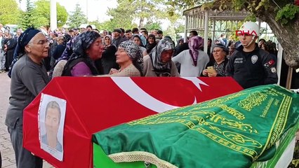 Nevşehir'de TIR kazasında hayatını kaybeden polis memuru ve eşi toprağa verildi