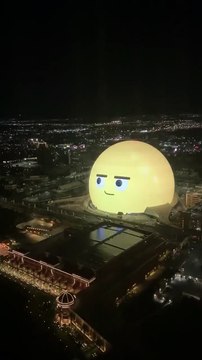 Les images incroyables de l'intérieur de la sphère de Las Vegas, dont la forme sphérique est constituée intégralement d'écrans, lors du concert de U2