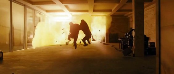 Blade Runner 2049 -  Joi Death Scene