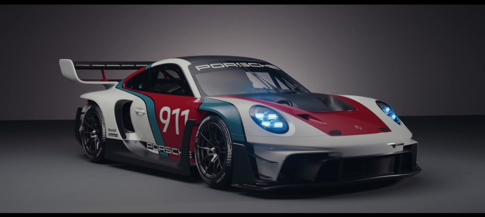 Präsentation des Porsche 911 GT3 R rennsport - Sportmade