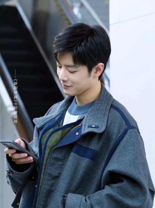 Xiao Zhan's "Sunshine By My Side" 《骄阳伴我》 clip
