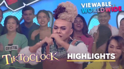 TiktoClock: Super Tekla, RAPPER din pala?