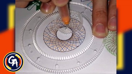 DIBUJANDO un interesante hipotrocoide con un espirógrafo en algunos segundos. (VIDEO 30). DRAWING an interesting hypotrochoid with a spirograph in a few seconds. (VIDEO 30).