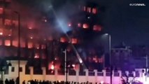 في الإسماعيلية: النيران تلتهم مبنى مديرية الأمن
