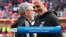 Urs Fischer erhält Buch von Schmidt: «Vielleicht ein Tipp dabei»