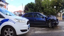 Uşak Koru Park mevkii trafik kazası güvenlik kamerasına yansıdı 7 yaralı