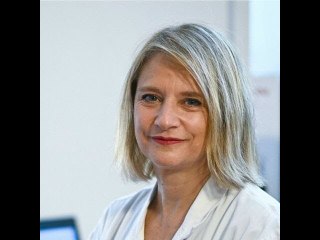 Karine Lacombe, « 3 enfants de 3 pères différents » : ses rares confidences sur...