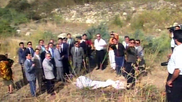 Condannato all'ergastolo, Paolo Amico, a Pavia ha chiesto di vedere la teca con la reliquia insanguinata del giudice Livatino.