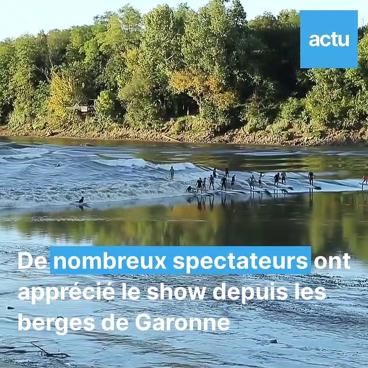Le mascaret, la vague qui fait glisser les surfeurs sur la Garonne