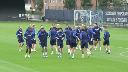 Video herunterladen: Copenhagen train ahead of UEFA Champions League clash with Bayern Munich