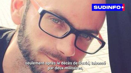 Un homme fonce sur une terrasse car on ne veut plus lui servir à boire!