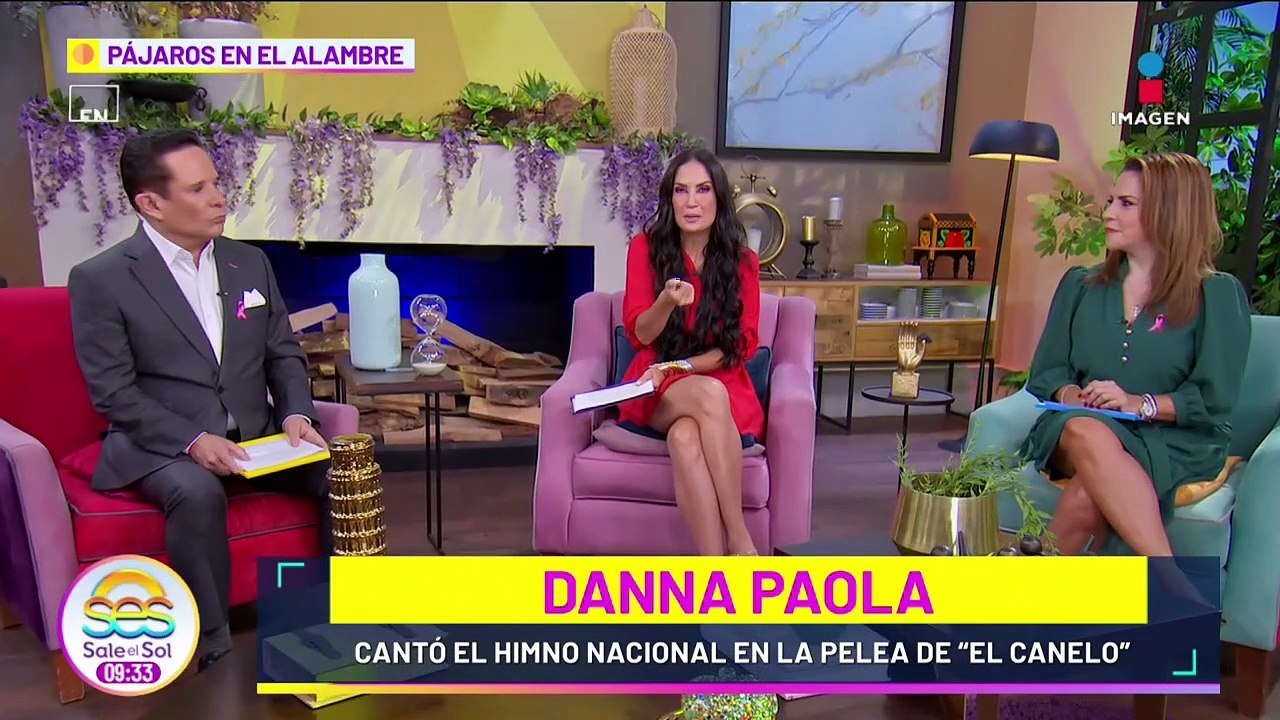 Danna Paola cantó a la PERFECCIÓN el Himno Nacional en la pelea del Canelo contra Jermell Charlo