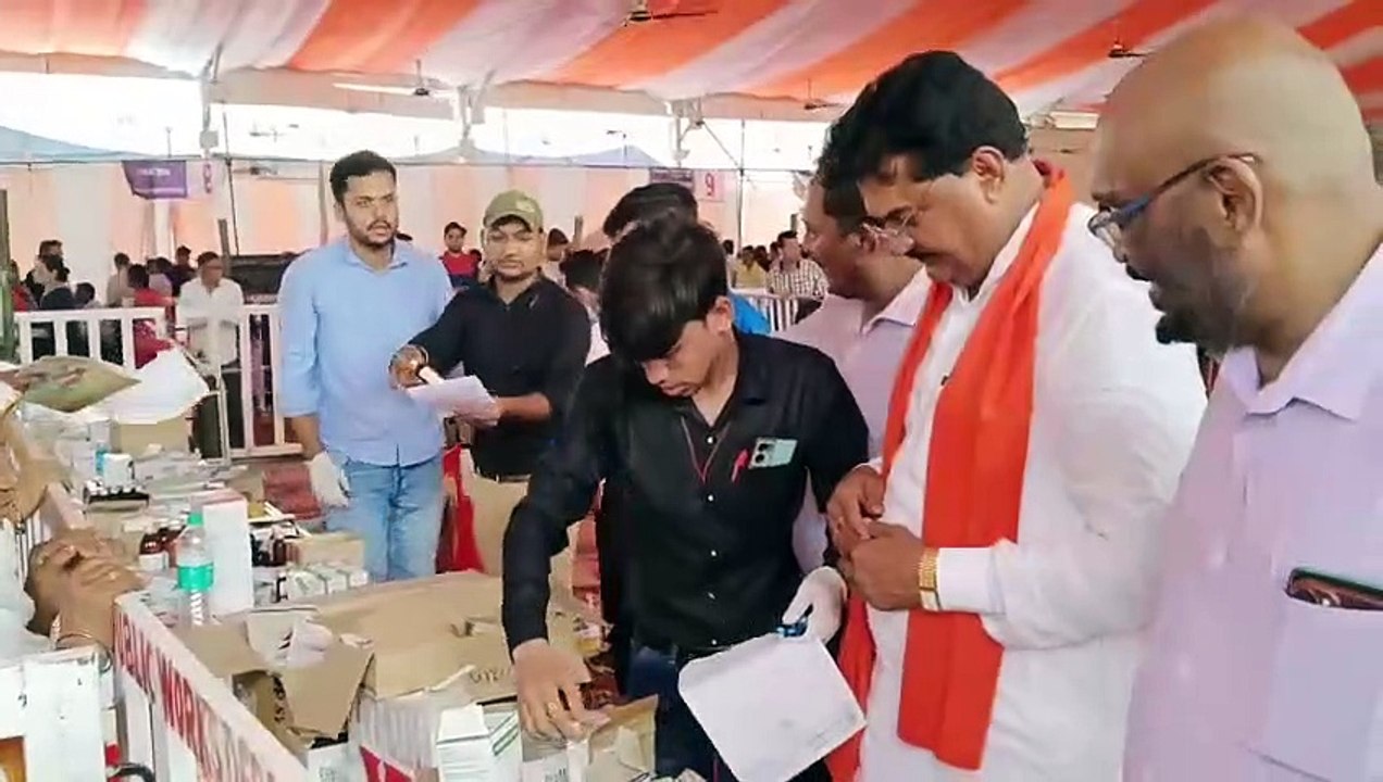 जांच शिविर में पहले दिन 4738 लोगों की जांची सेह...