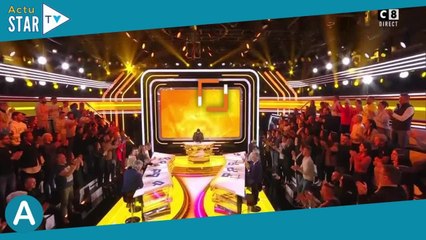 "Je suis vraiment désolé" : Cyril Hanouna face au départ d'une chroniqueuse en pleine émission