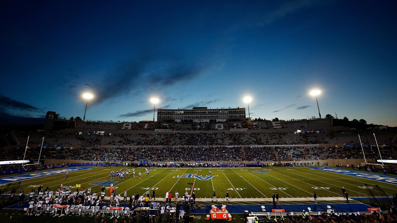 Air Force Golf Coach Outlawed for Betting on Own School's Games