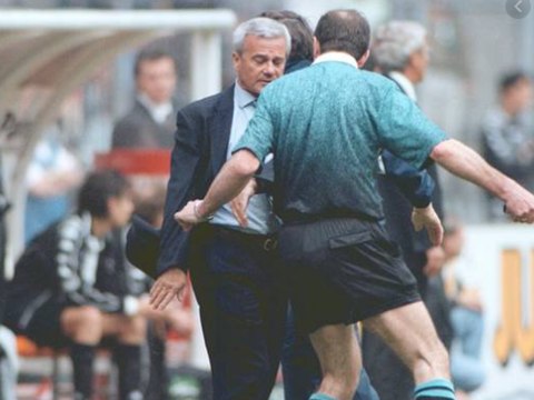 Juventus-Inter, il rigore negato a Ronaldo: ecco cosa urlò Simoni all'arbitro