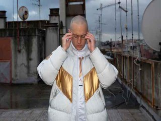 Il rapper Faida: «Il mio inno street fra ragazzi agitati e passione per la moto»