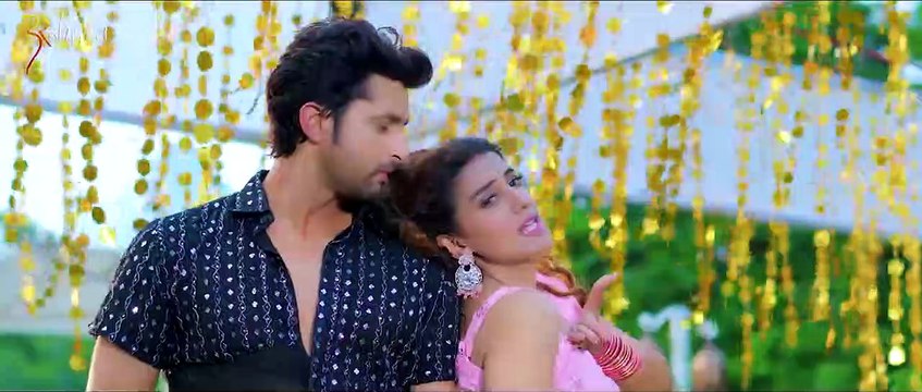 #Video #अक्षरा सिंह कलर कपड़ा करिया #Akshara Singh Ft. Vikrant Singh Bhojpuri Song
