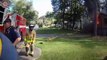 Un pompier sauve un habitant piégé dans l'incendie de sa maison
