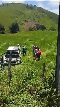 Gestante dica presa nas ferragens em acidente envolvendo três veículos em União dos Palmares