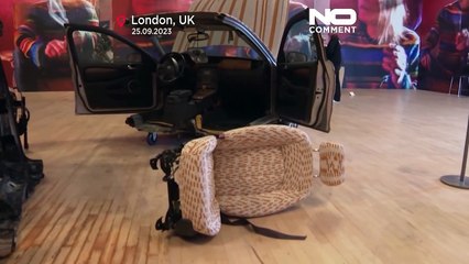 ویدیو؛ آثار «جسورانه و تحریک آمیز» سارا لوکاس در لندن به نمایش درآمد