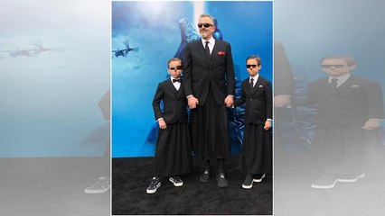 La sorprendente decisión de Miguel Bosé: posa por primera vez con sus hijos en la alfombra roja