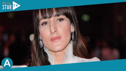 « Personne ne comprend » : Juliette Armanet révèle ce qui a causé l'évacuation de l'Accor Arena pend