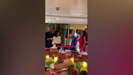 Hintli milyarderin özel davetlisi olan Burcu Güneş, 500 milyon dolarlık teknede şarkı söyledi