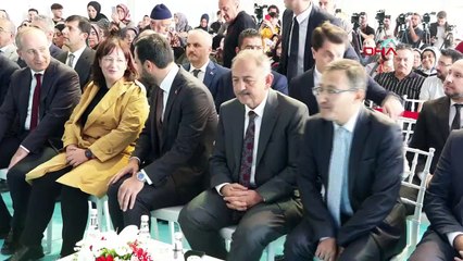 İSTANBUL-BAKAN ÖZHASEKİ: KENTSEL DÖNÜŞÜME MANİ OLANLARI BERTARAF ETMEYE ÇALIŞIYORUZ