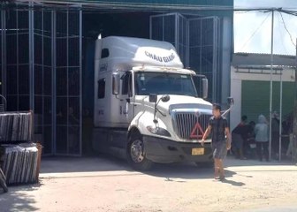 Nghệ An: 3 công nhân tử vong do bị đá đè tại xưởng