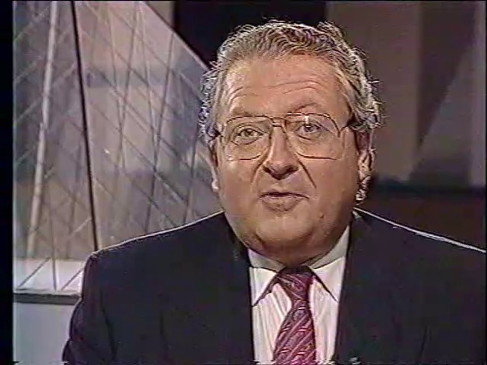 TF1 - 10 Mai 1991 - Pubs, teaser, extrait spéciale "Mitterrand 10 Ans Après" (Gérard Carreyrou, Michèle Cotta)