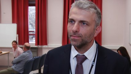 Opération restransmise devant des milliers de médecins au Heysel : "une énorme pression" pour le chirurgien Stavros Karampelas