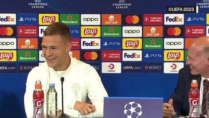 Kimmich préfère rigoler de "la crise" à Munich